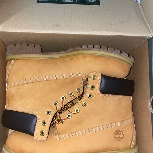 Timberlands - Picture 5 of 6